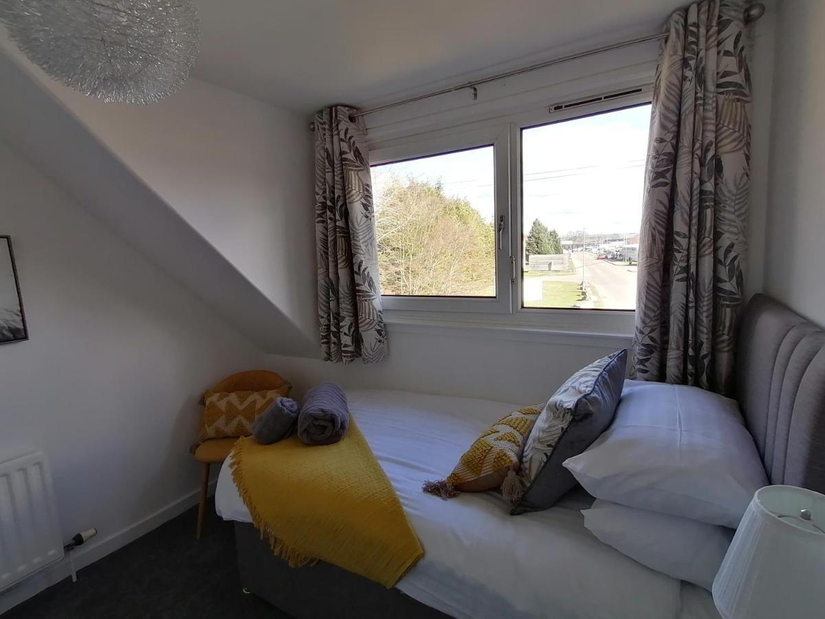Delightful, Central 3 Bedroom House With Garden & Free Parking 因弗内斯 外观 照片